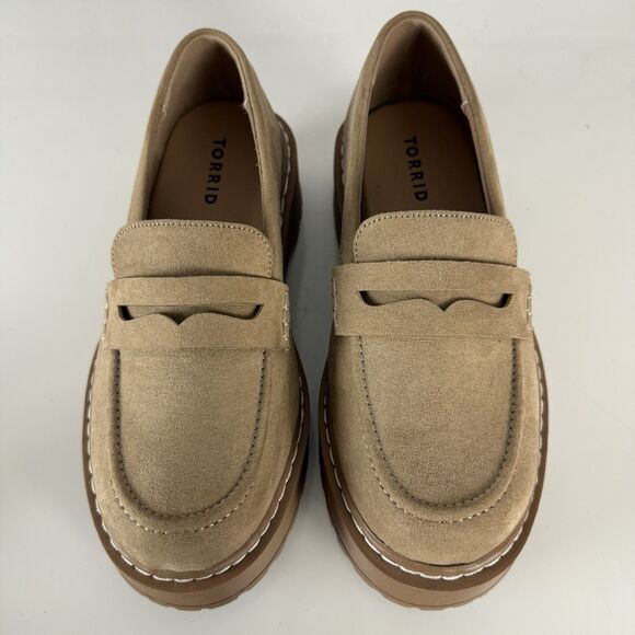 Torrid Lug Sole Penny Loafers Platform Shoes in Tan Faux Suede Women Size 7 WW - Picture 5 of 12